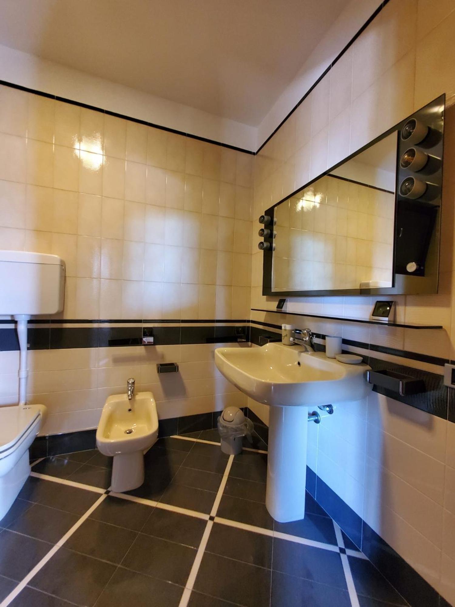 Garda Sunshine Apartment Toscolano Maderno Ngoại thất bức ảnh