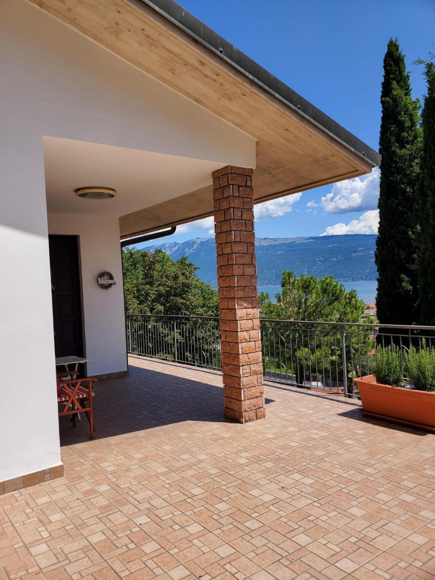 Garda Sunshine Apartment Toscolano Maderno Ngoại thất bức ảnh