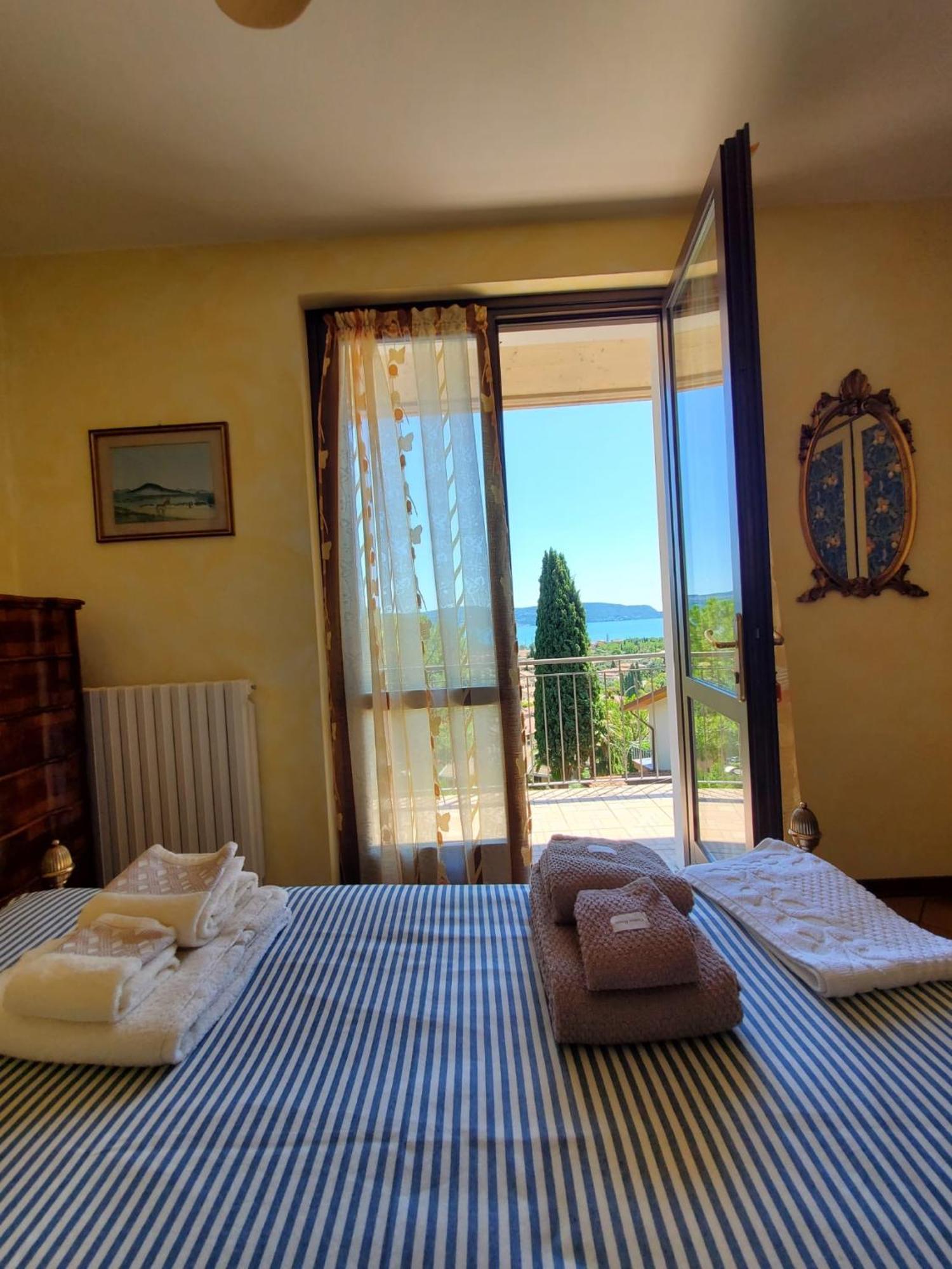 Garda Sunshine Apartment Toscolano Maderno Ngoại thất bức ảnh