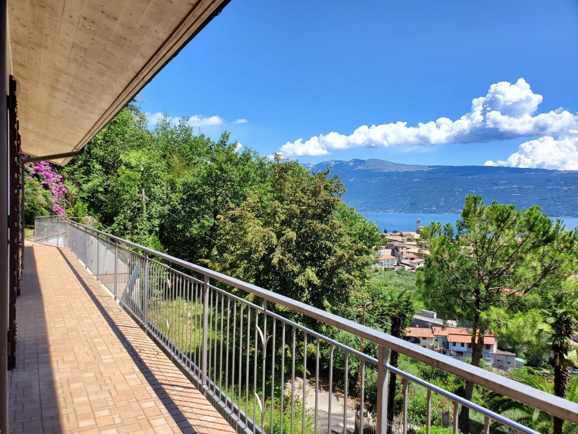 Garda Sunshine Apartment Toscolano Maderno Ngoại thất bức ảnh